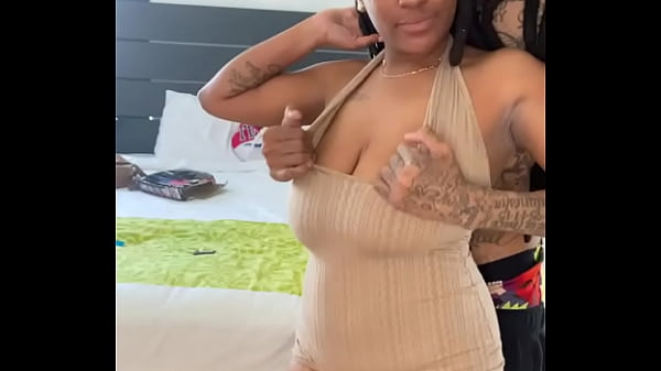 Big booty Ebony thot gets pounded